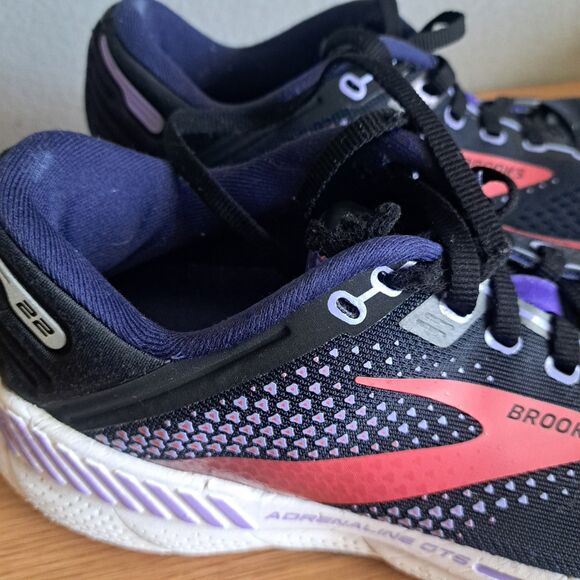 Brooks Adrenaline GTS 22 Womens 8.5 40 Medium Running Shoe Sneaker Black Purple - Picture 14 of 15